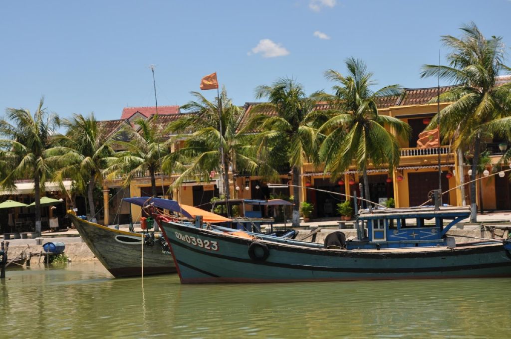 <i><b>Hoi An-045</b></i>